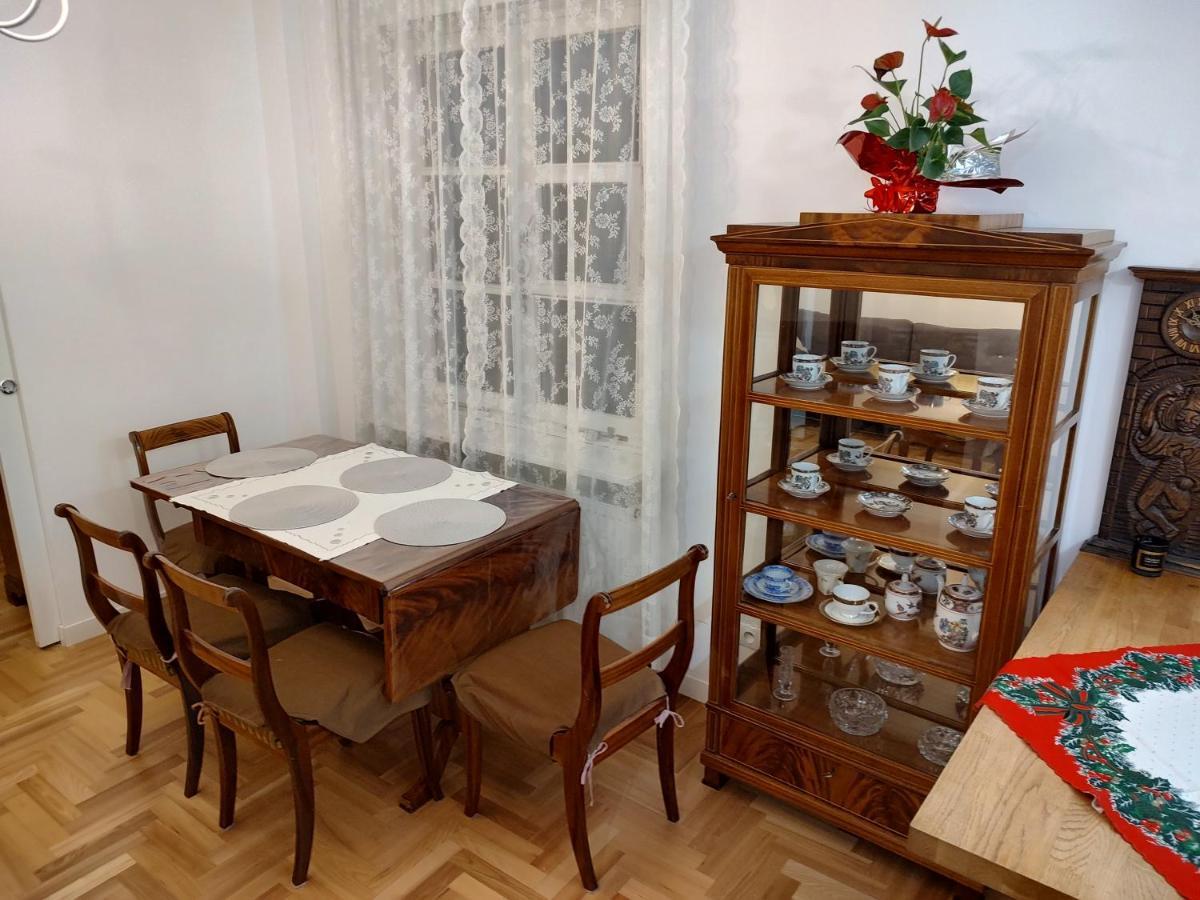 Apartament Przy Starym Miescie Apartment Warsaw Exterior photo